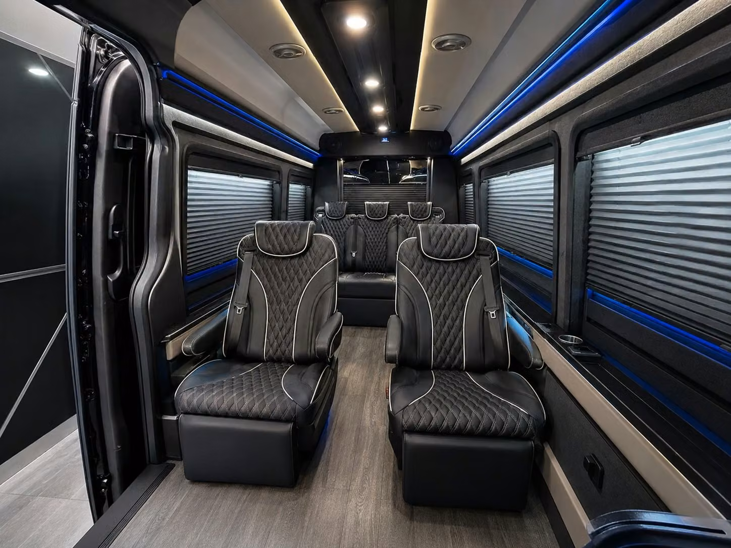 for quick and easy corporate airport transfers in modesto coachbusmodesto com delivers the right vehicle every time