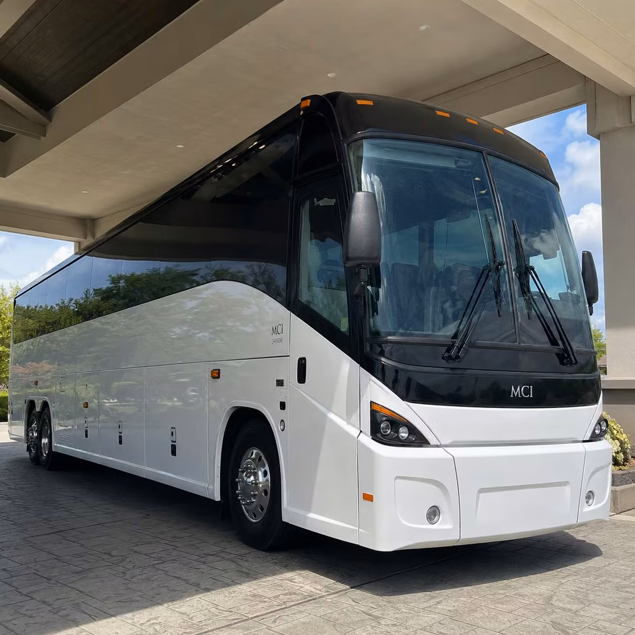 long distance and multi stop employee transportation from modesto